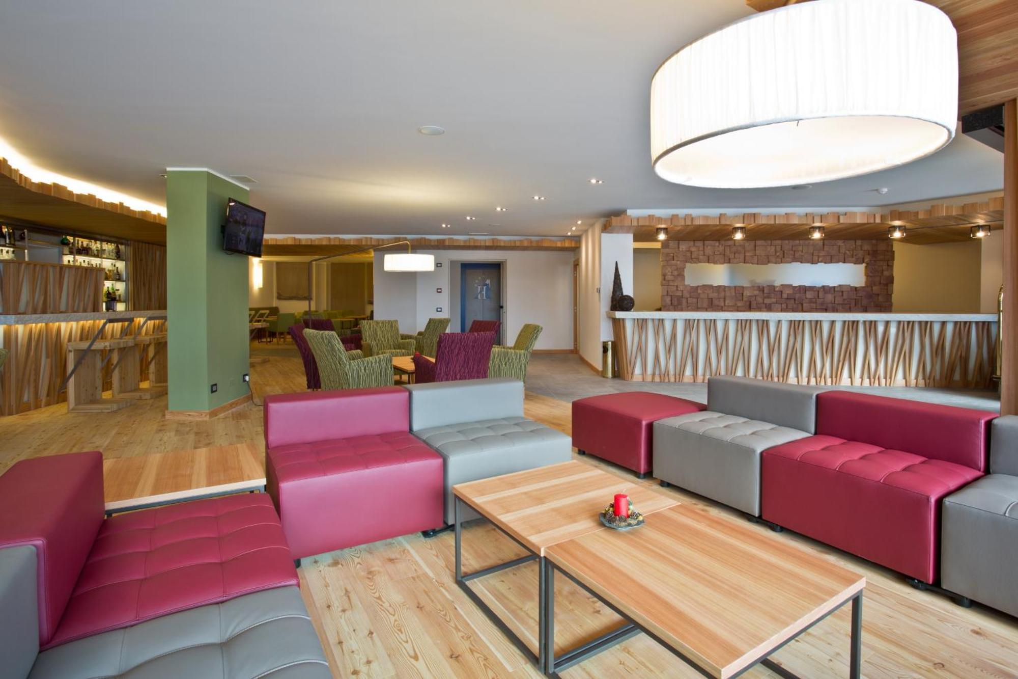 פאסו דל טונלה Hotel Delle Alpi מראה חיצוני תמונה