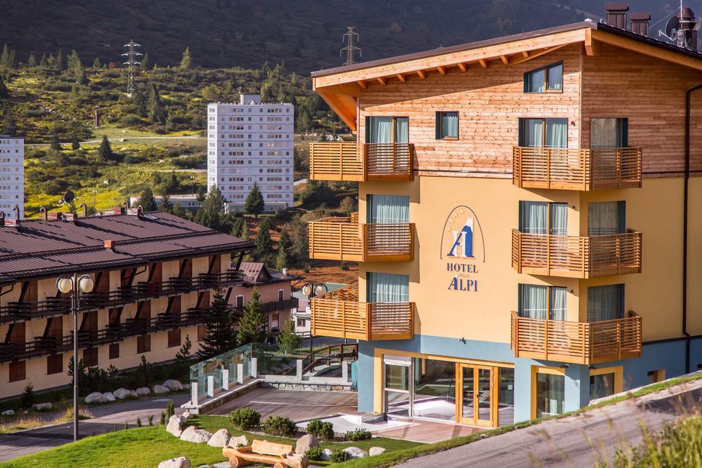 פאסו דל טונלה Hotel Delle Alpi מראה חיצוני תמונה